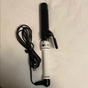 Hot Tools Nano Ceramic Curling Iron 1.5 inch